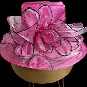 Chic Pink Women's Hat with Floral Design